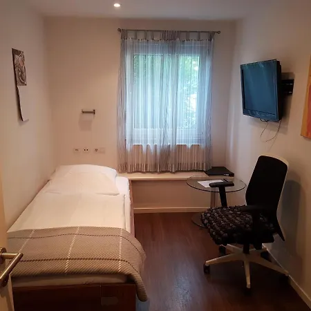 Hotell Art Of Comfort Haus Ingeborg Köln